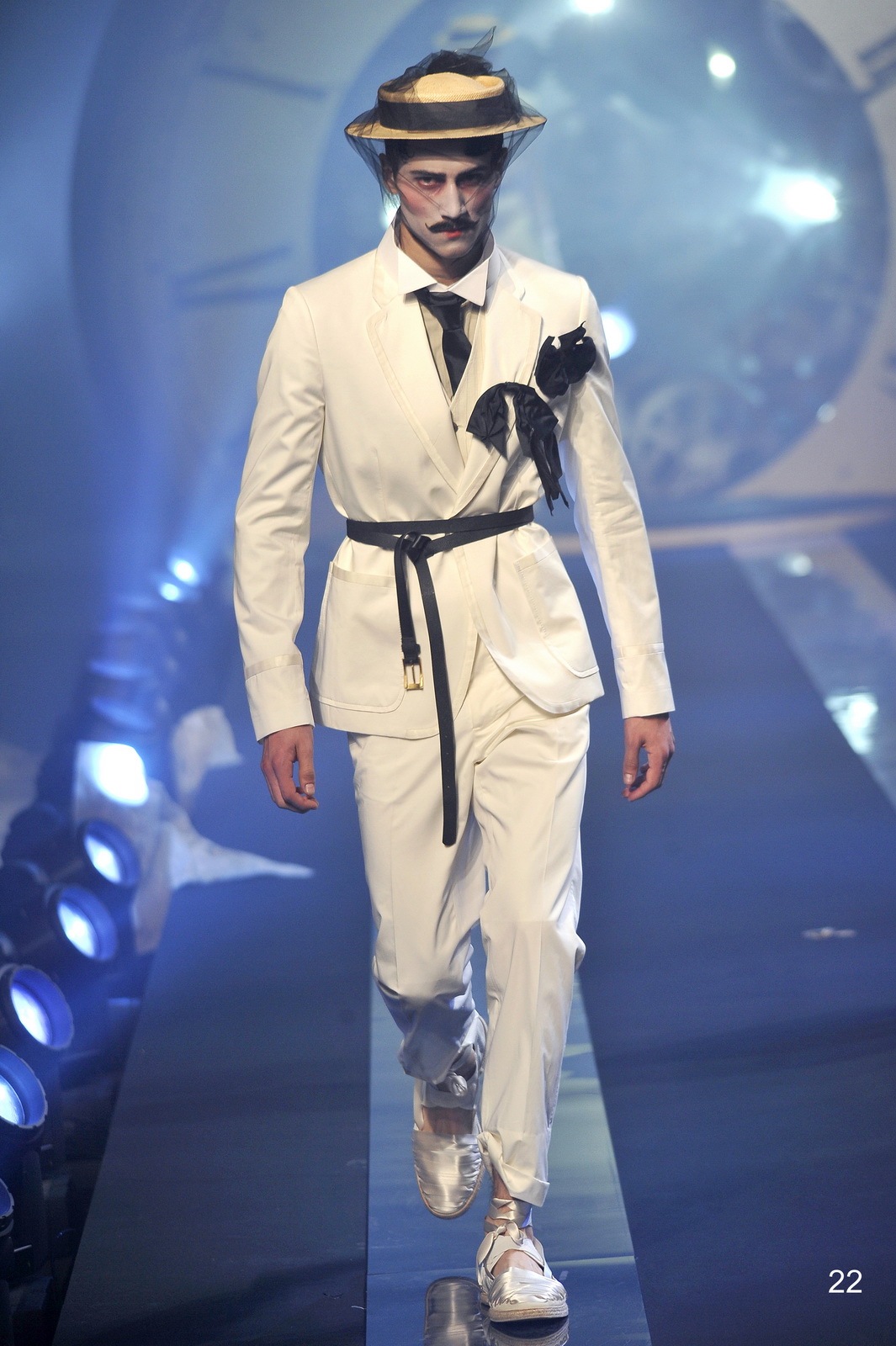 John Galliano 11bDƬ