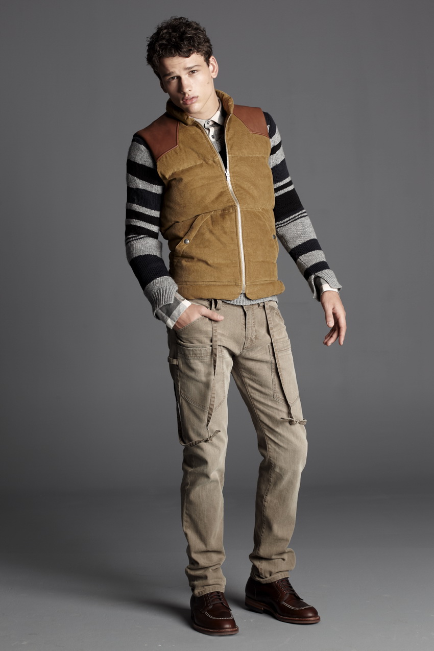 ARMANI EXCHANGE 2011春夏男裝新品TRAVELISTA