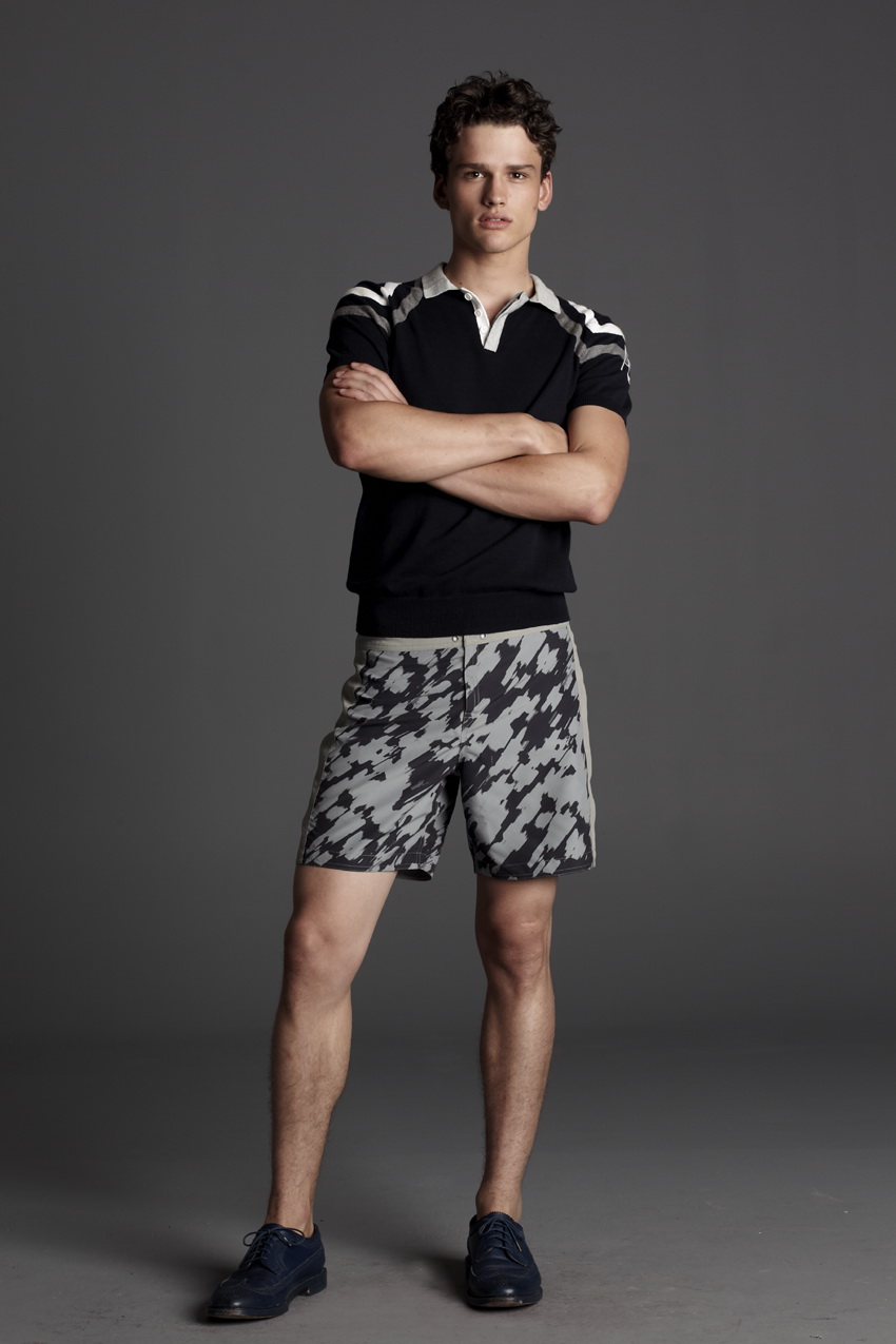 ARMANI EXCHANGE 2011bƷTRAVELISTADƬ