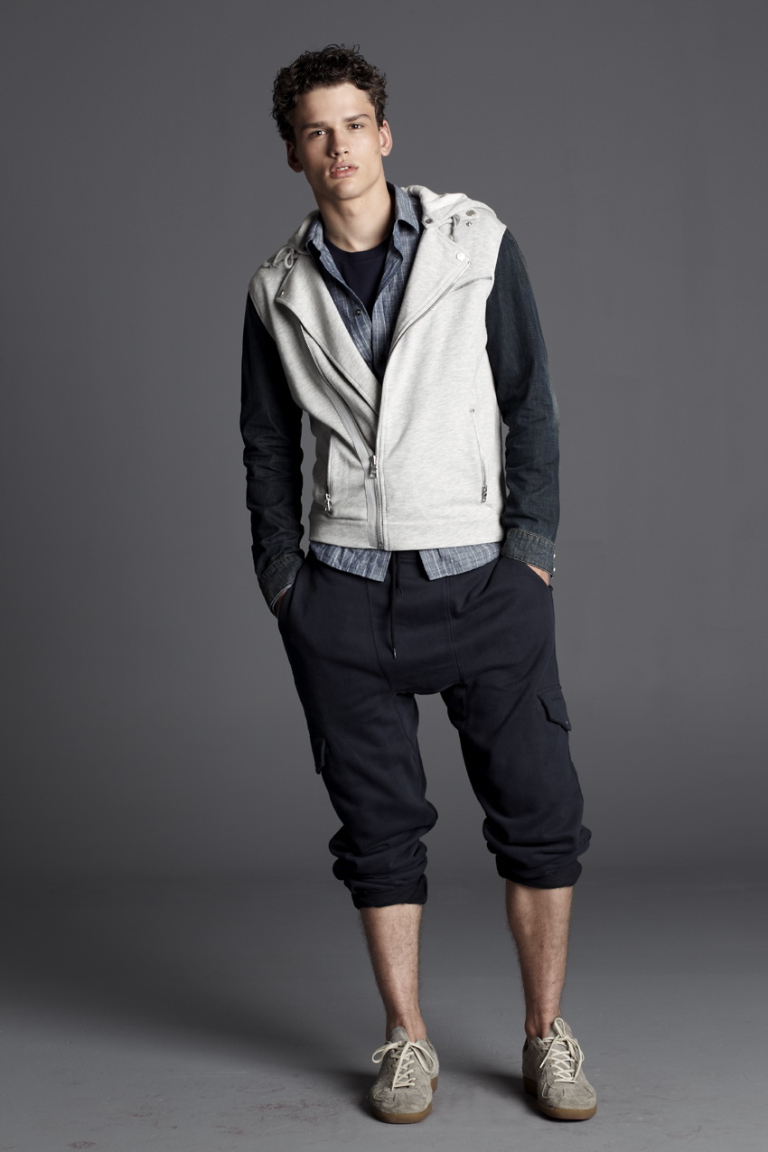 ARMANI EXCHANGE 2011春夏男裝新品TRAVELISTA高清圖片