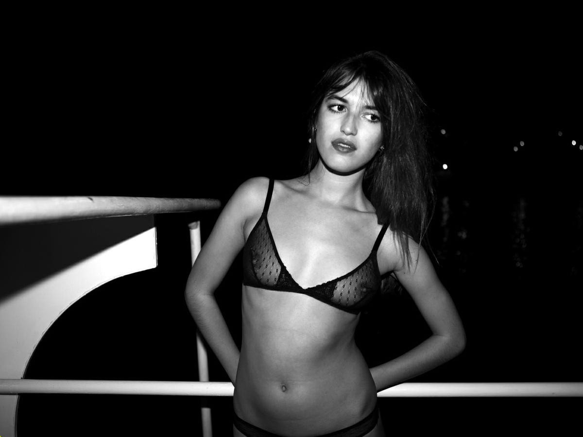 Yasmine Eslami 2011內衣 Lookbook