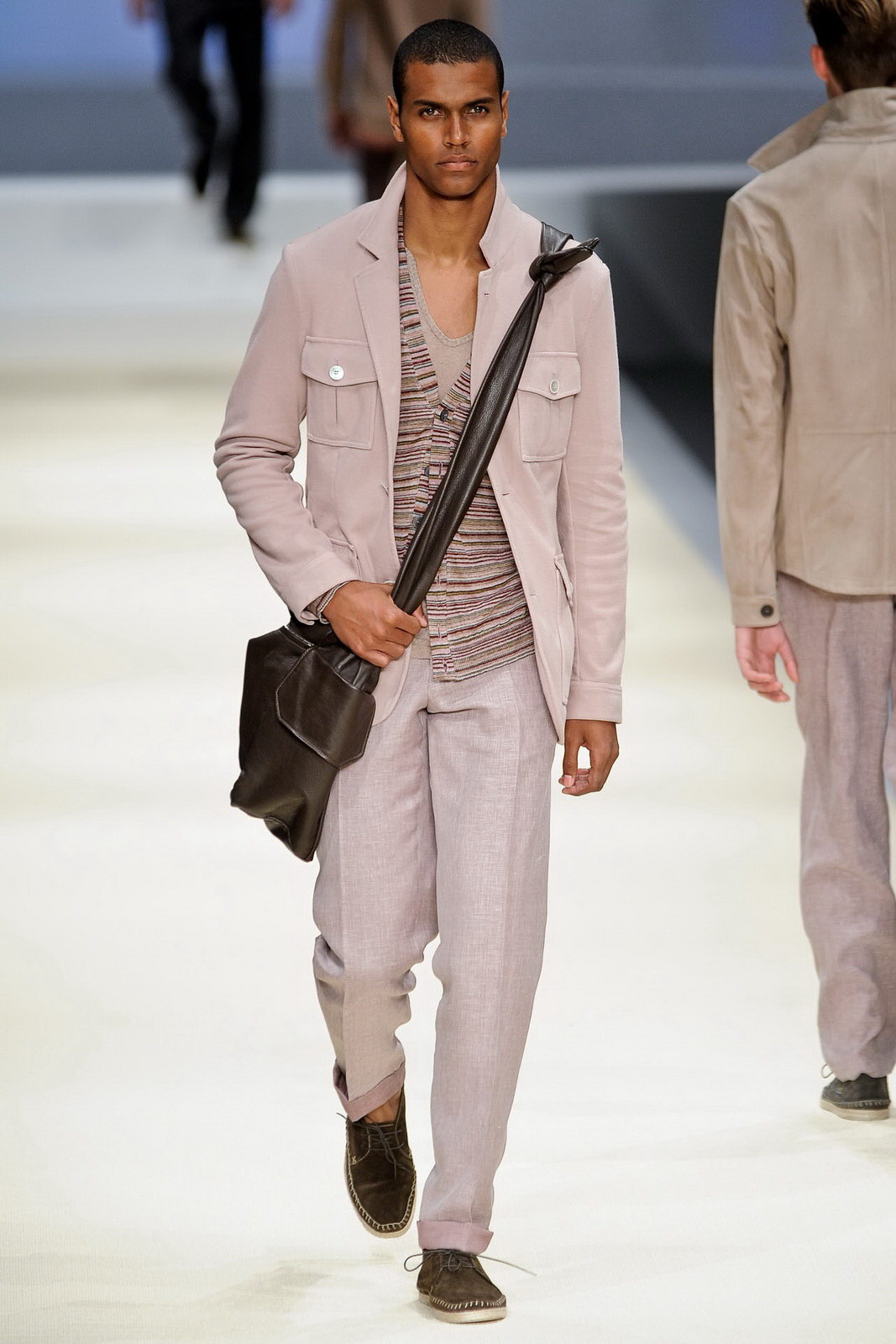 Canali 2012bDƬ