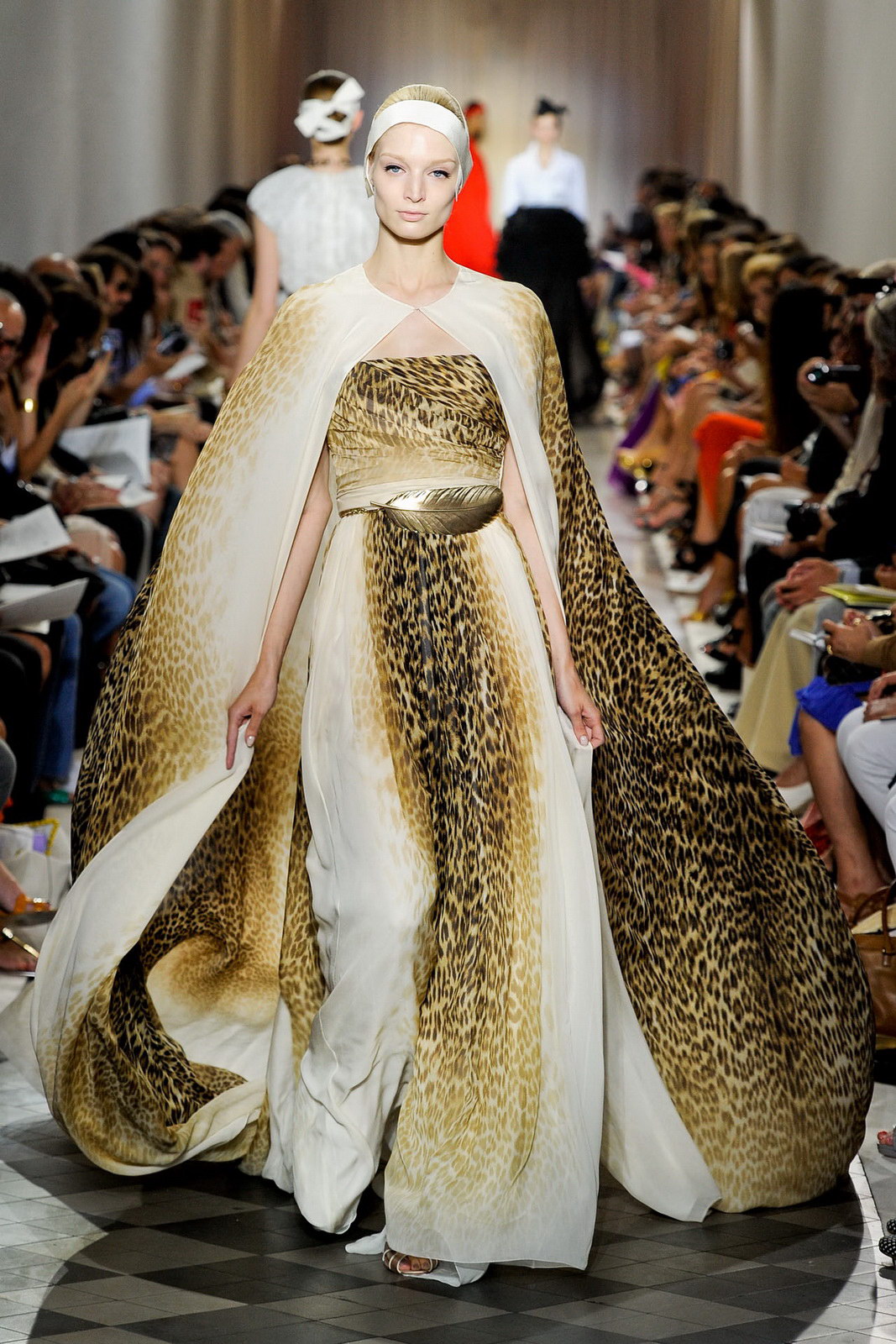 Giambattista Valli 2011ﶬ߼ DƬ