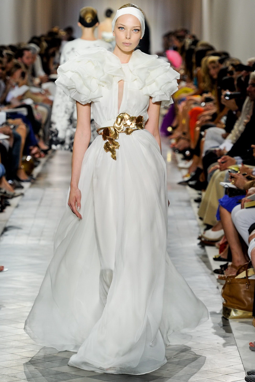 Giambattista Valli 2011ﶬ߼(j) DƬ