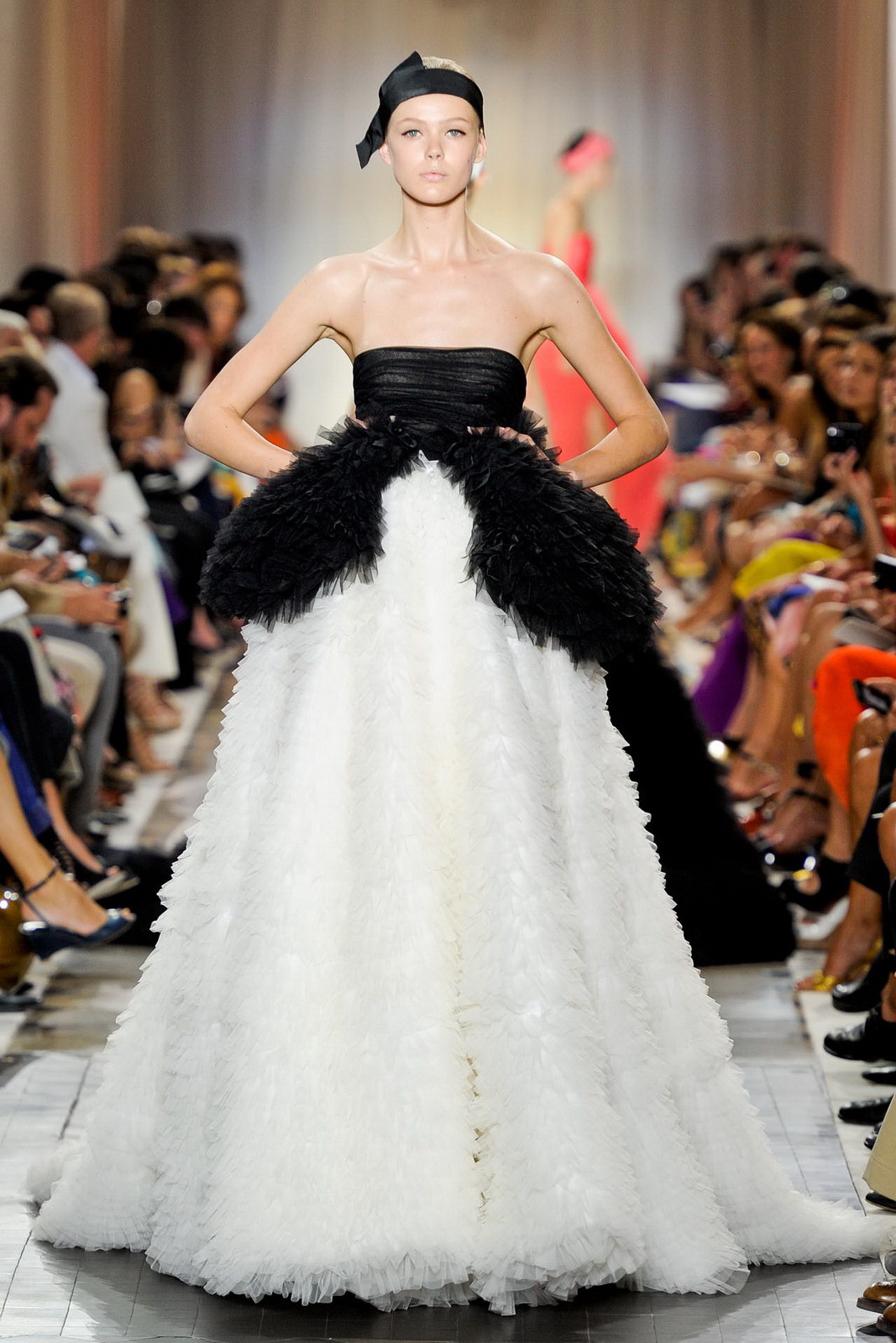 Giambattista Valli 2011ﶬ߼ DƬ