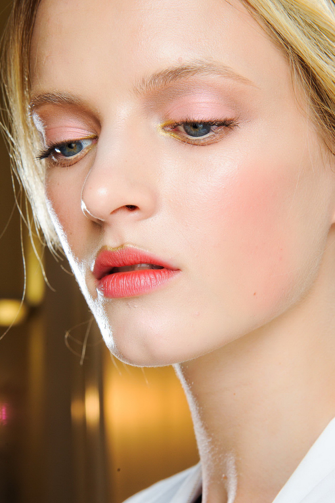 Valentino  2011ﶬ߼ƺ_ DƬ