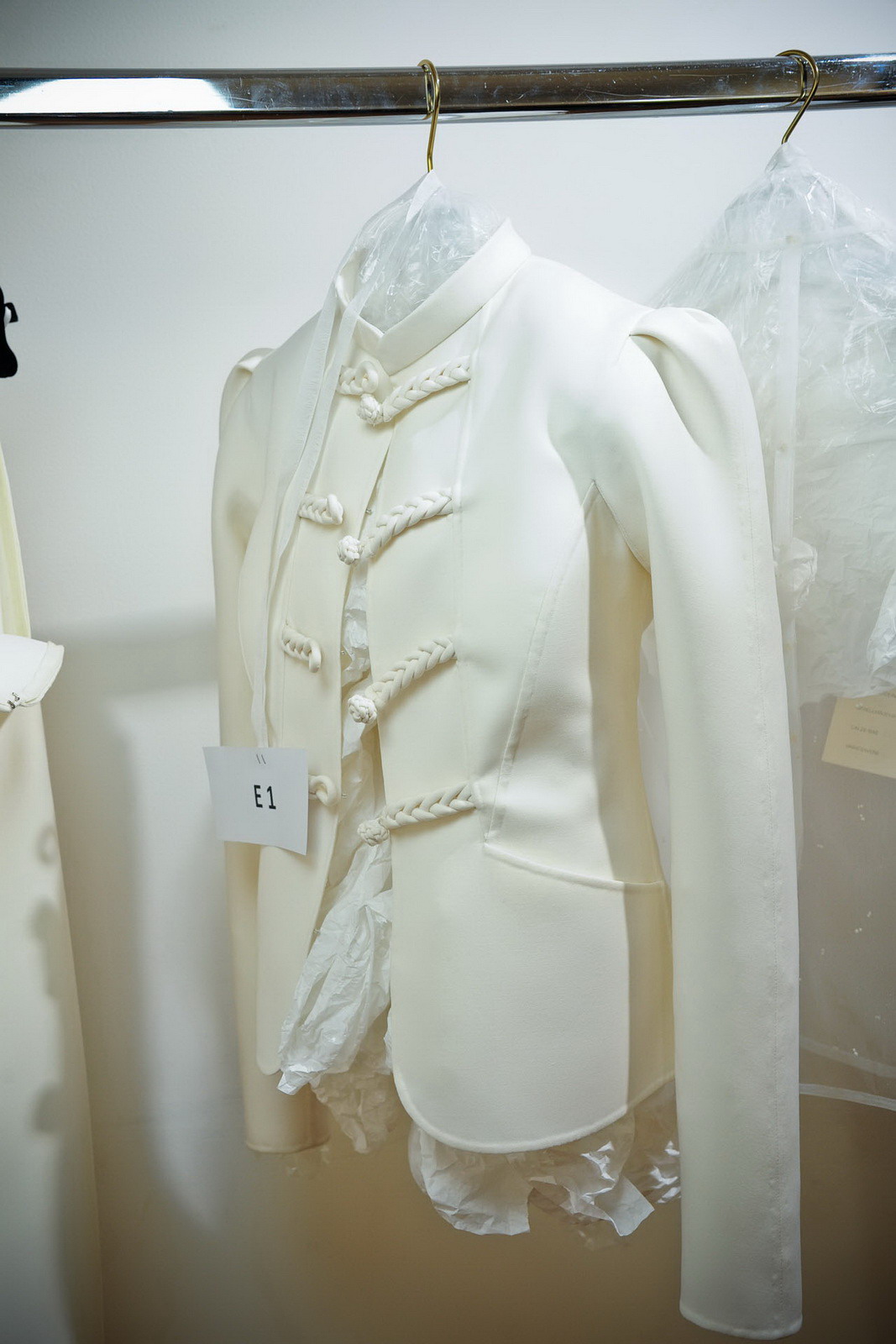 Valentino  2011ﶬ߼ƺ_ DƬ