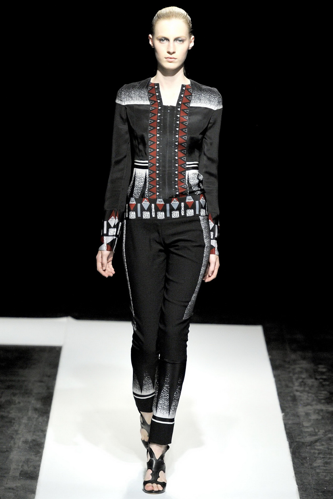 Maxime Simoens 2011ﶬ߼ƸDƬ