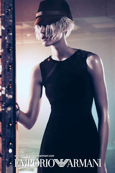 Emporio Armani 2011秋季廣告