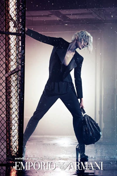Emporio Armani 2011秋季廣告
