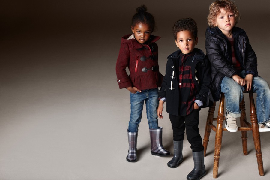 Burberry 2011秋冬 童裝廣告