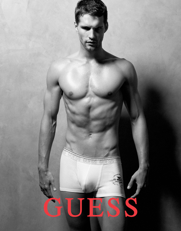 Guess 2011ﶬʿ(ni)V DƬ