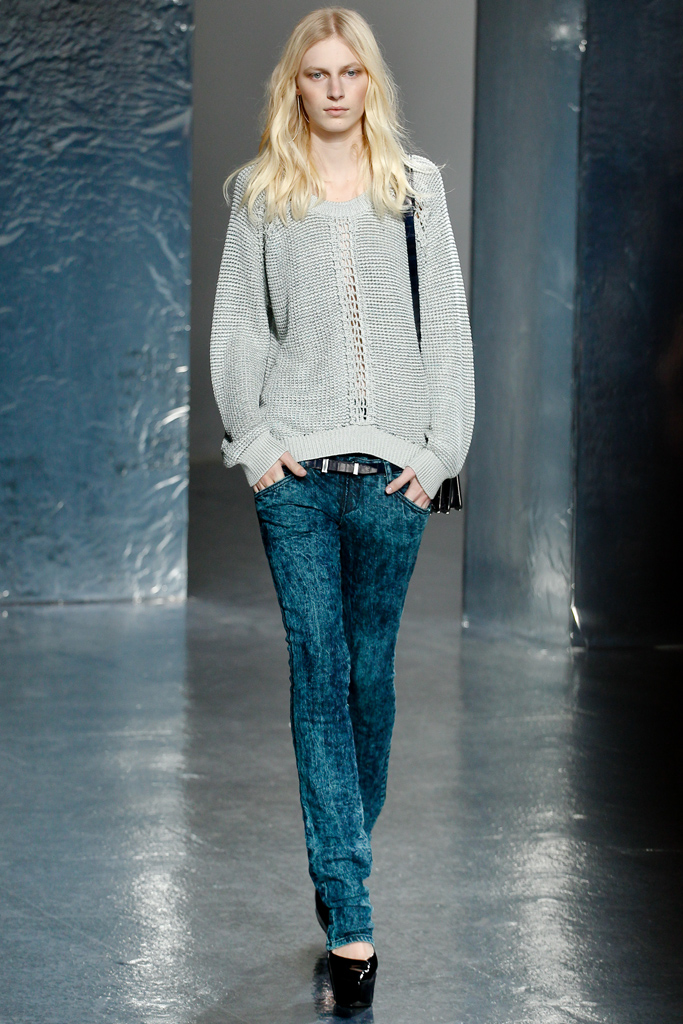 Theyskens Theory 2012DƬ