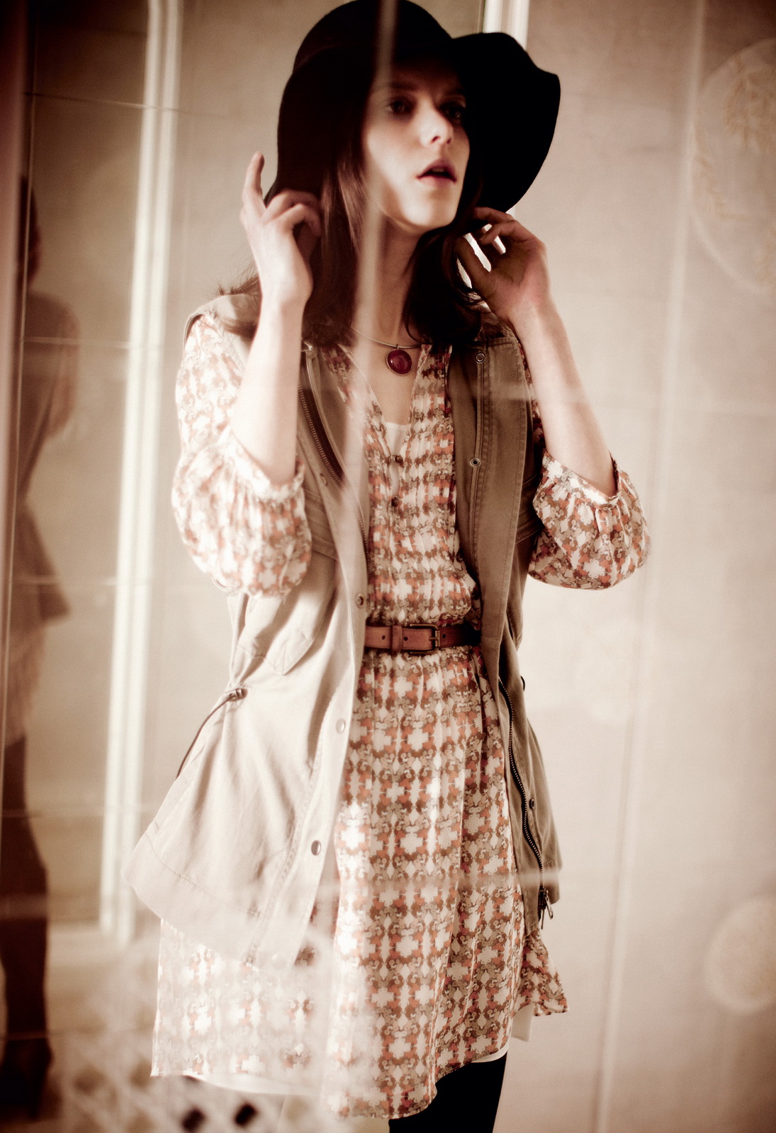 Club Monaco ＾ϵl(wi)ookbook DƬ