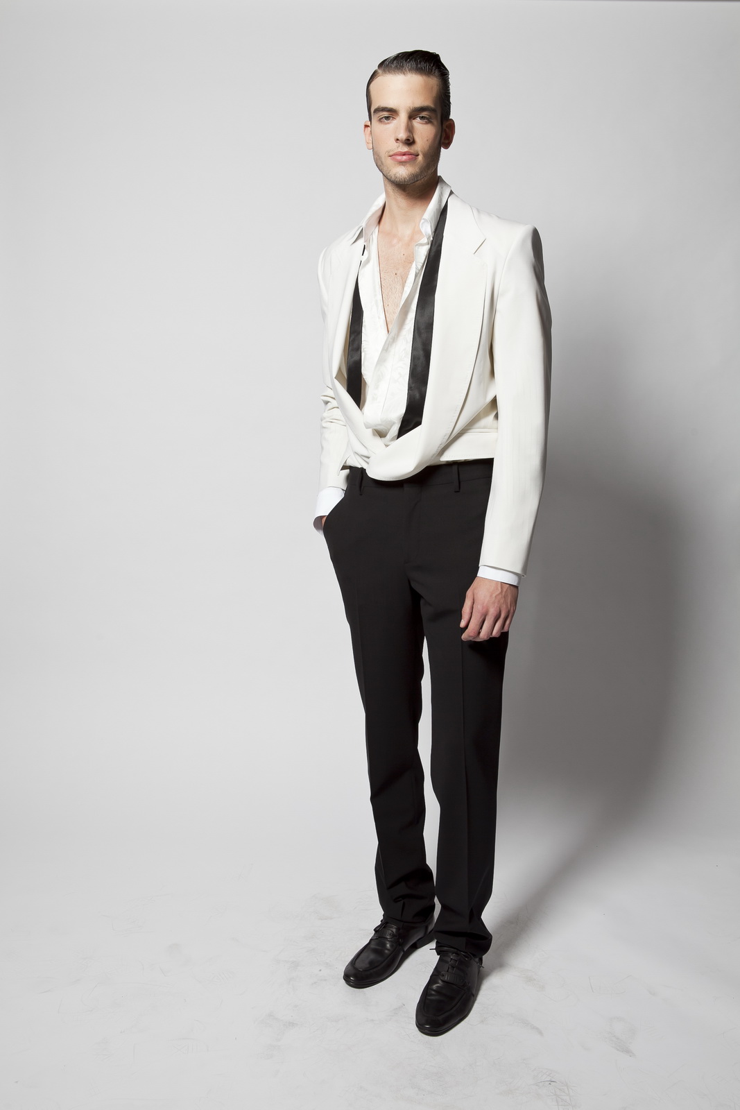 Jean Paul Gaultier b Pre-collection Lookbook DƬ