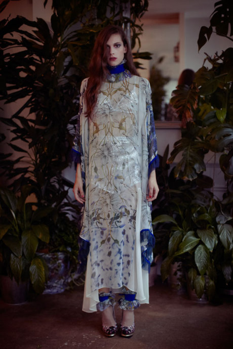 Hermione de Paula 2012 LookBook DƬ