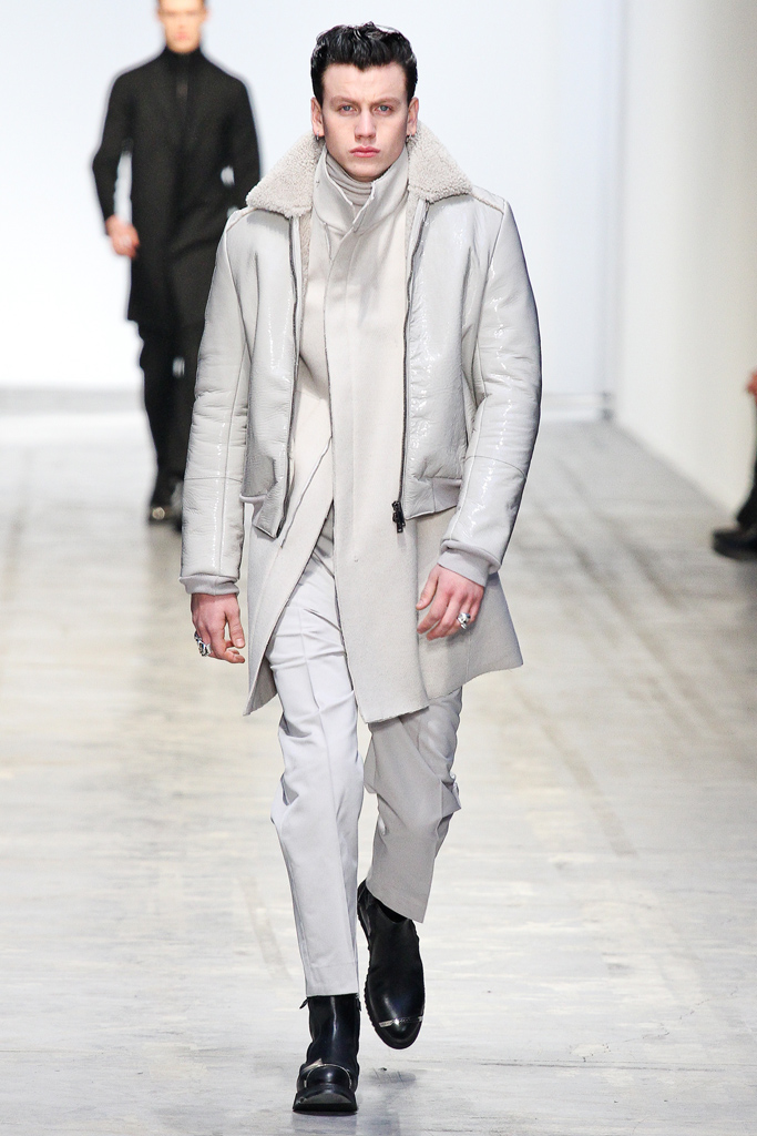 Costume National 2012ﶬbDƬ