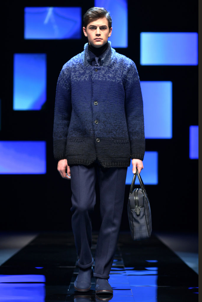 Fendi 2012ﶬbDƬ