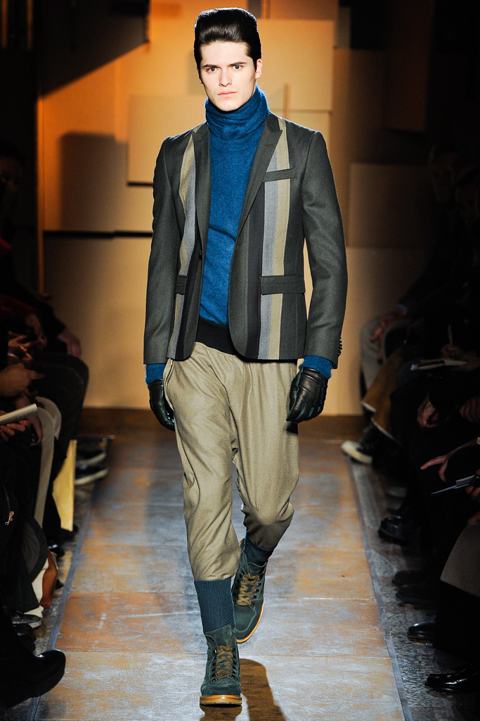 Les Hommes 2012ﶬbDƬ