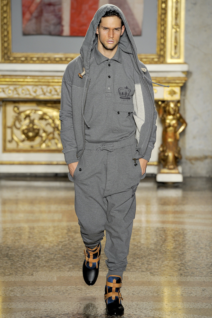 Vivienne Westwood 2012ﶬbDƬ