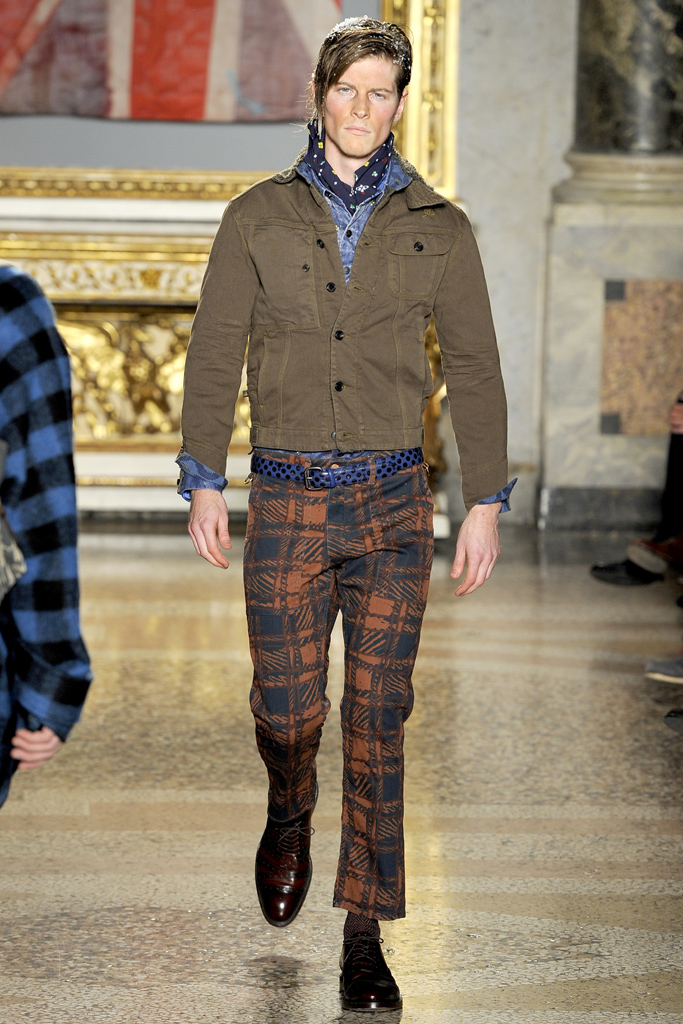 Vivienne Westwood 2012ﶬbDƬ