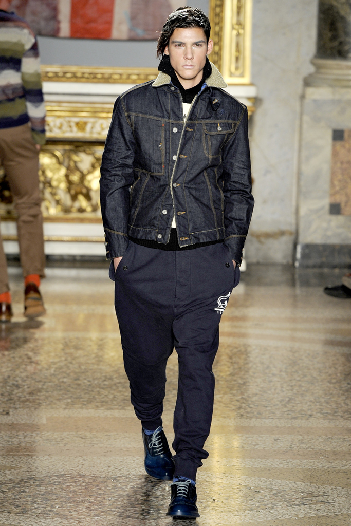 Vivienne Westwood 2012ﶬbDƬ
