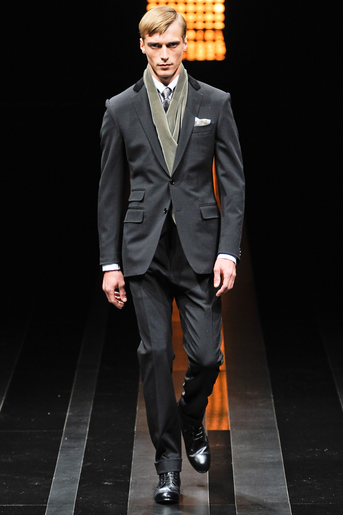 Canali 2012ﶬbDƬ