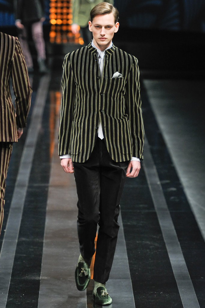 Canali 2012ﶬbDƬ