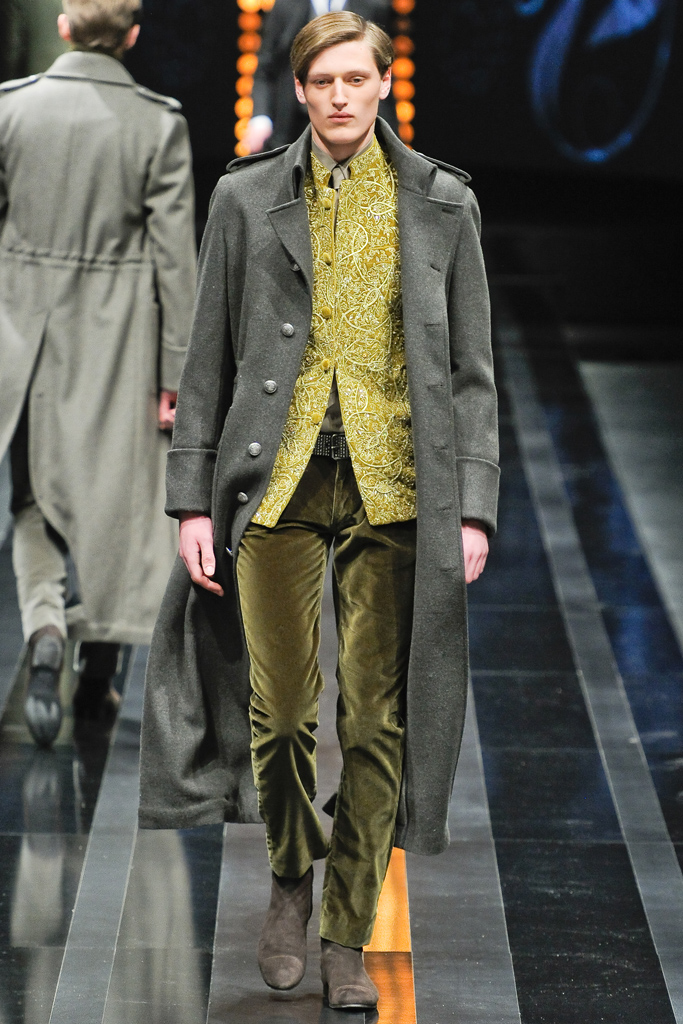 Canali 2012ﶬbDƬ