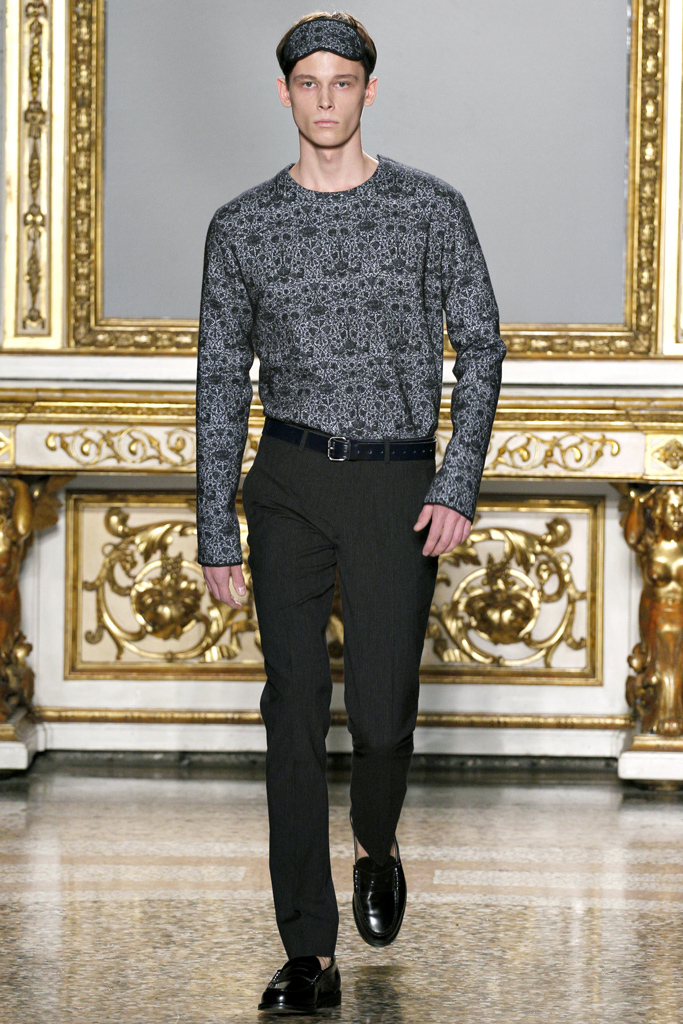 Nicole Farhi 2012ﶬbDƬ