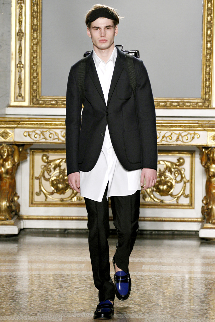 Nicole Farhi 2012ﶬbDƬ