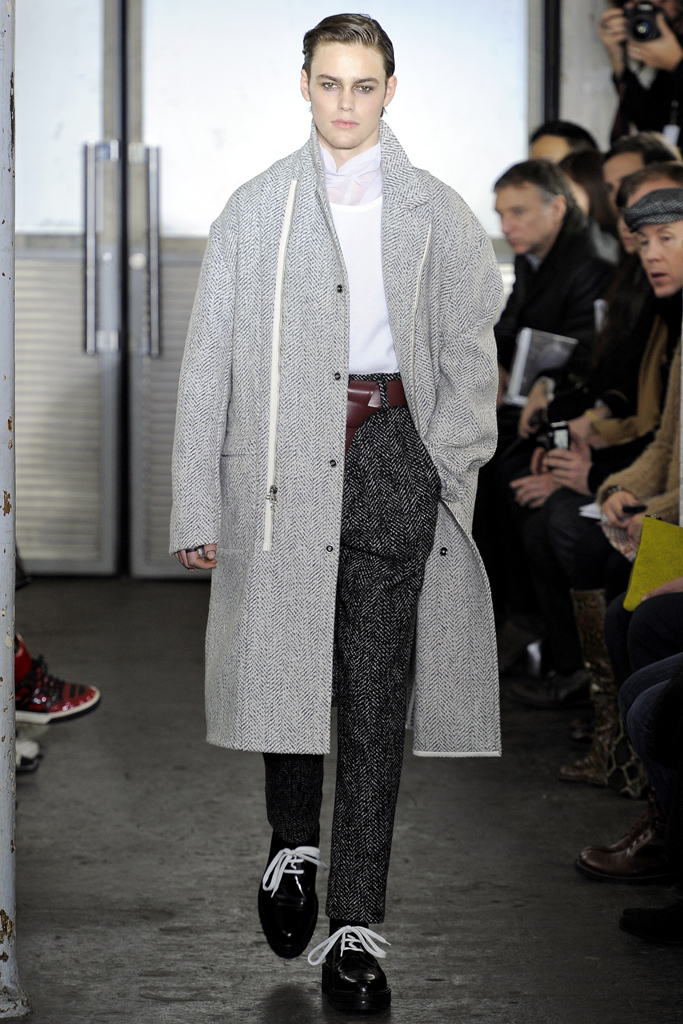 3.1 Phillip Lim 2012ﶬbDƬ