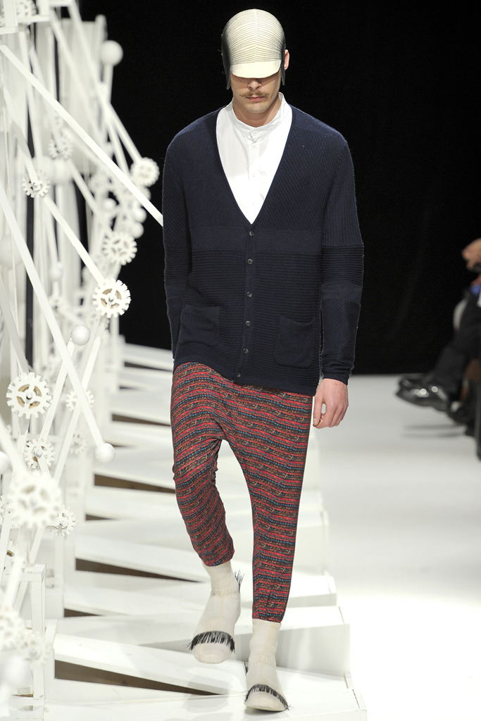 Henrik Vibskov 2012ﶬbDƬ