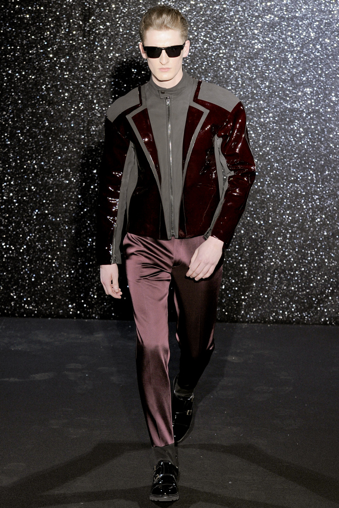 Mugler 2012ﶬbDƬ