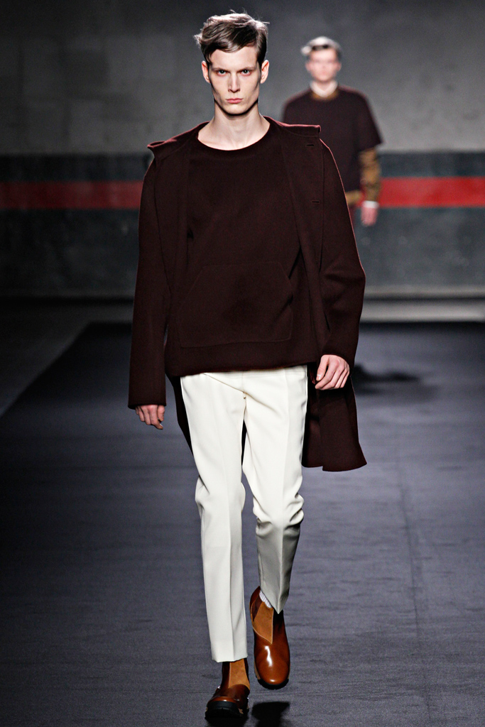 Acne 2012ﶬbDƬ