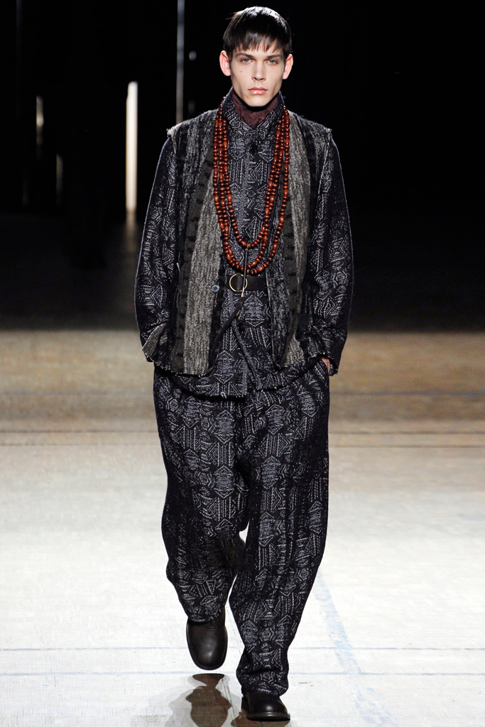 Damir Doma 2012ﶬbDƬ