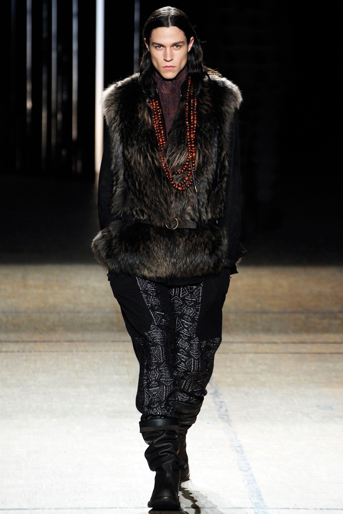Damir Doma 2012ﶬbDƬ