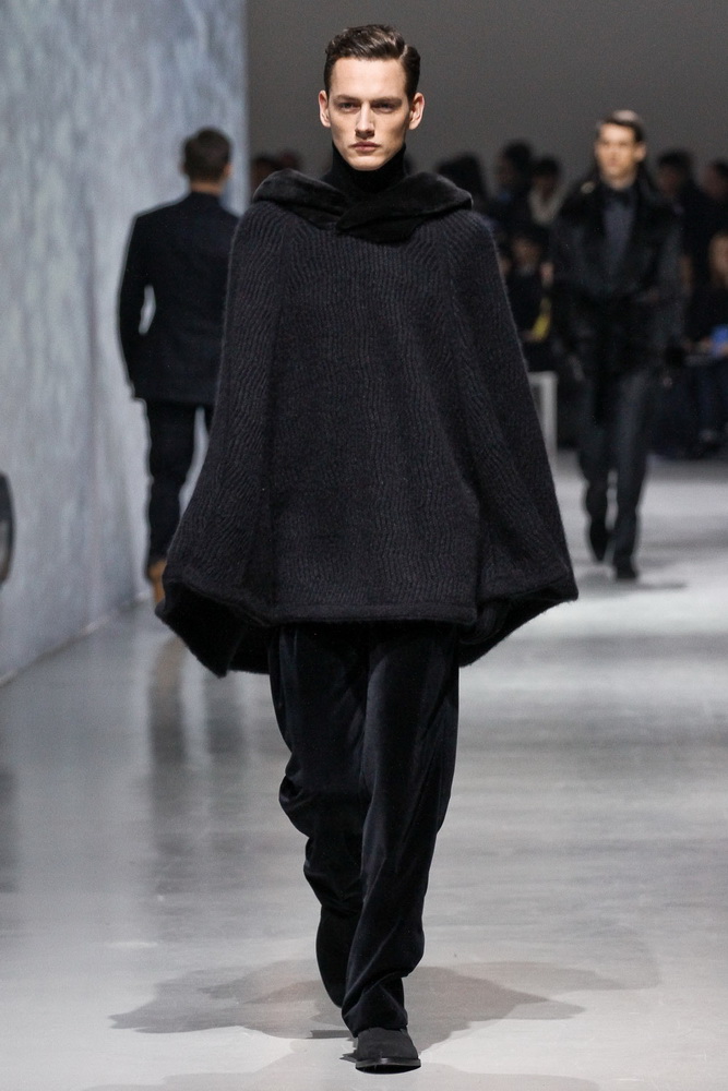 Corneliani 2012ﶬbDƬ