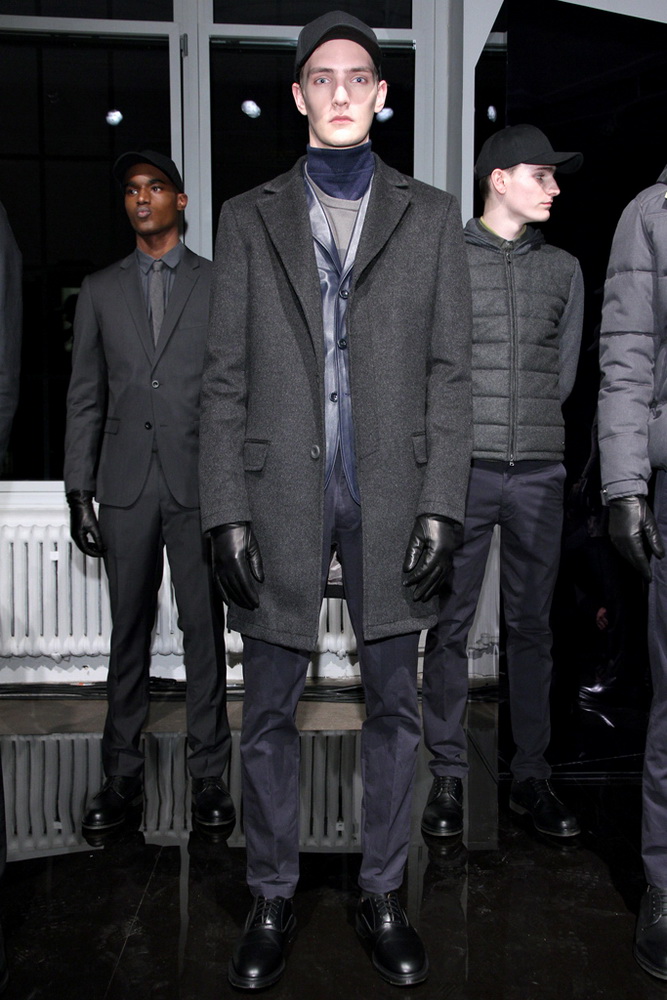 DKNY 2012ﶬbDƬ