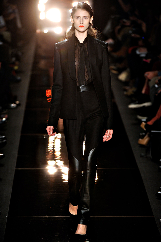 Monique Lhuillier 2012ﶬ¸DƬ