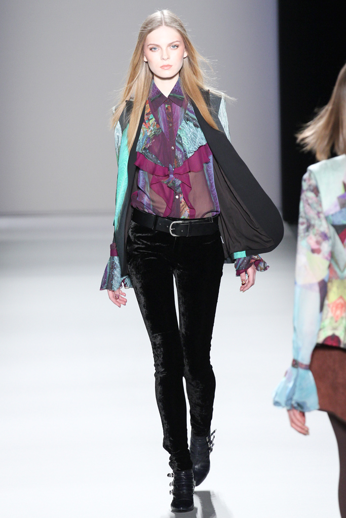Nicole Miller 2012ﶬ¸DƬ
