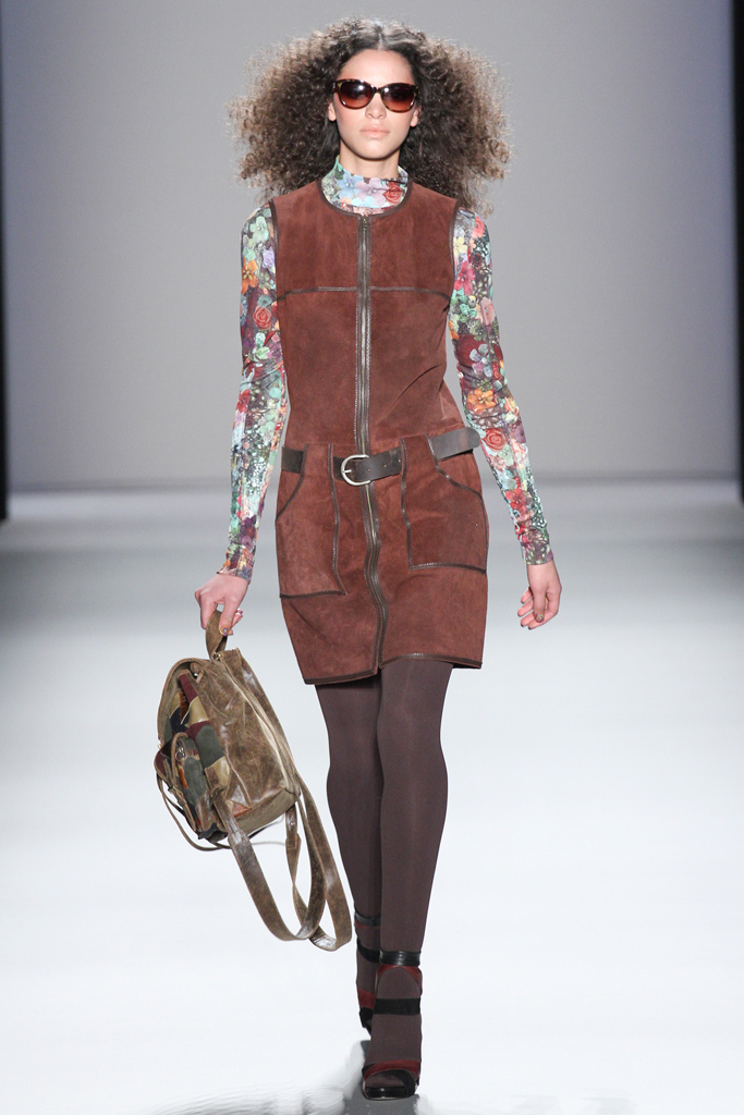Nicole Miller 2012ﶬ¸DƬ