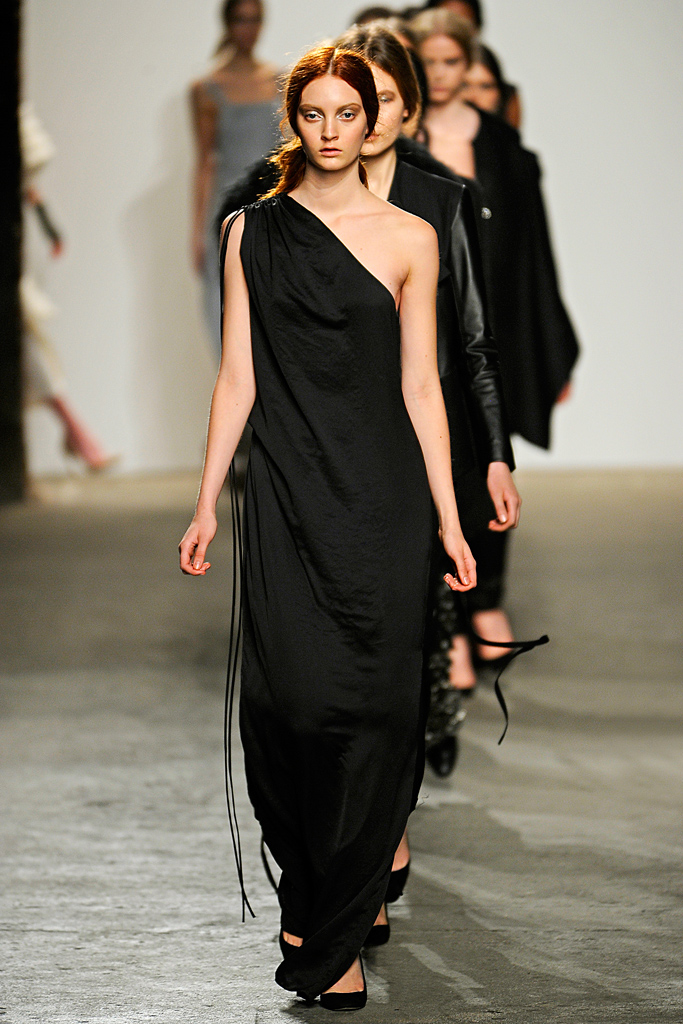 Tess Giberson 2012ﶬ¸DƬ