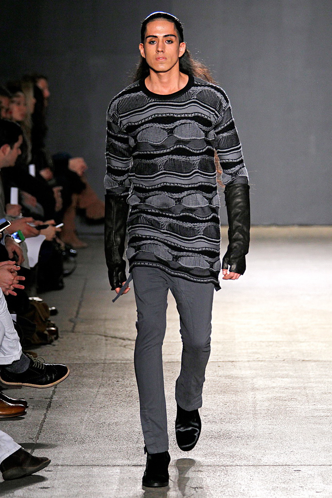 Alexandre Plokhov 2012ﶬbDƬ