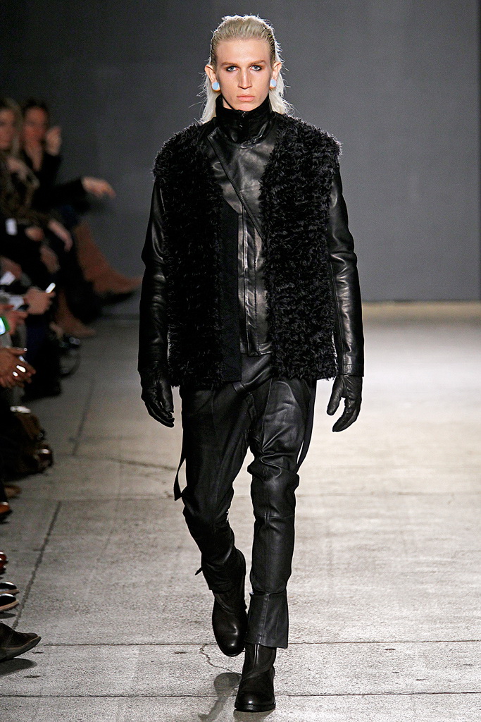 Alexandre Plokhov 2012ﶬbDƬ