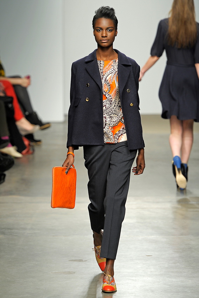 Karen Walker 2012ﶬ¸DƬ