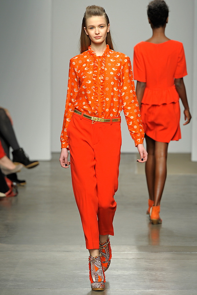 Karen Walker 2012ﶬ¸DƬ