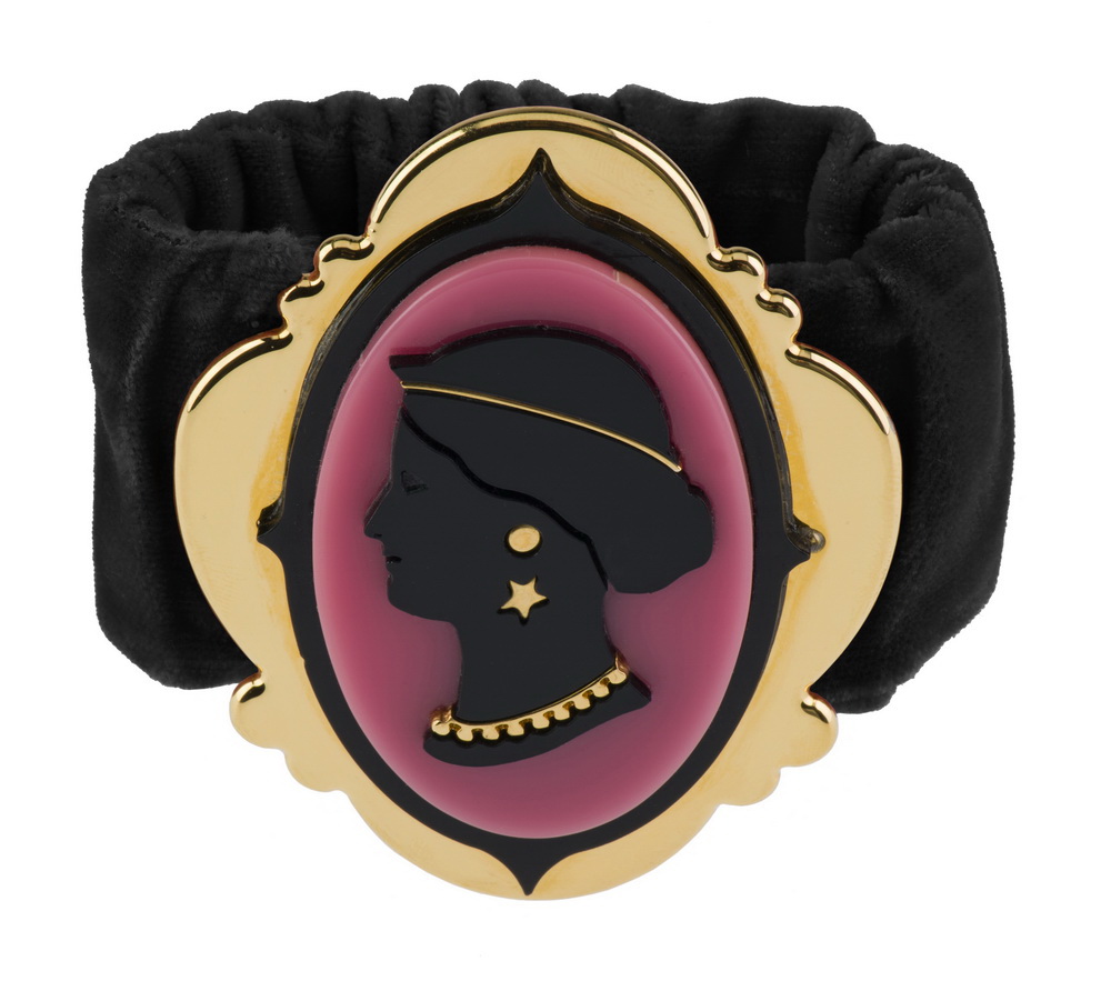 Miu Miu Cammeo Capsule首飾系列高清圖片