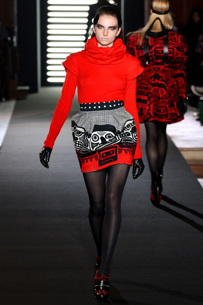 Jean-Charles de Castelbajac 2012ﶬ DƬ