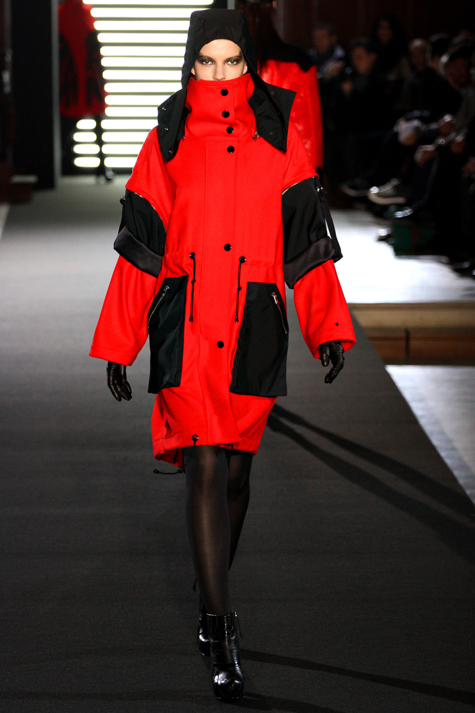 Jean-Charles de Castelbajac 2012ﶬ DƬ